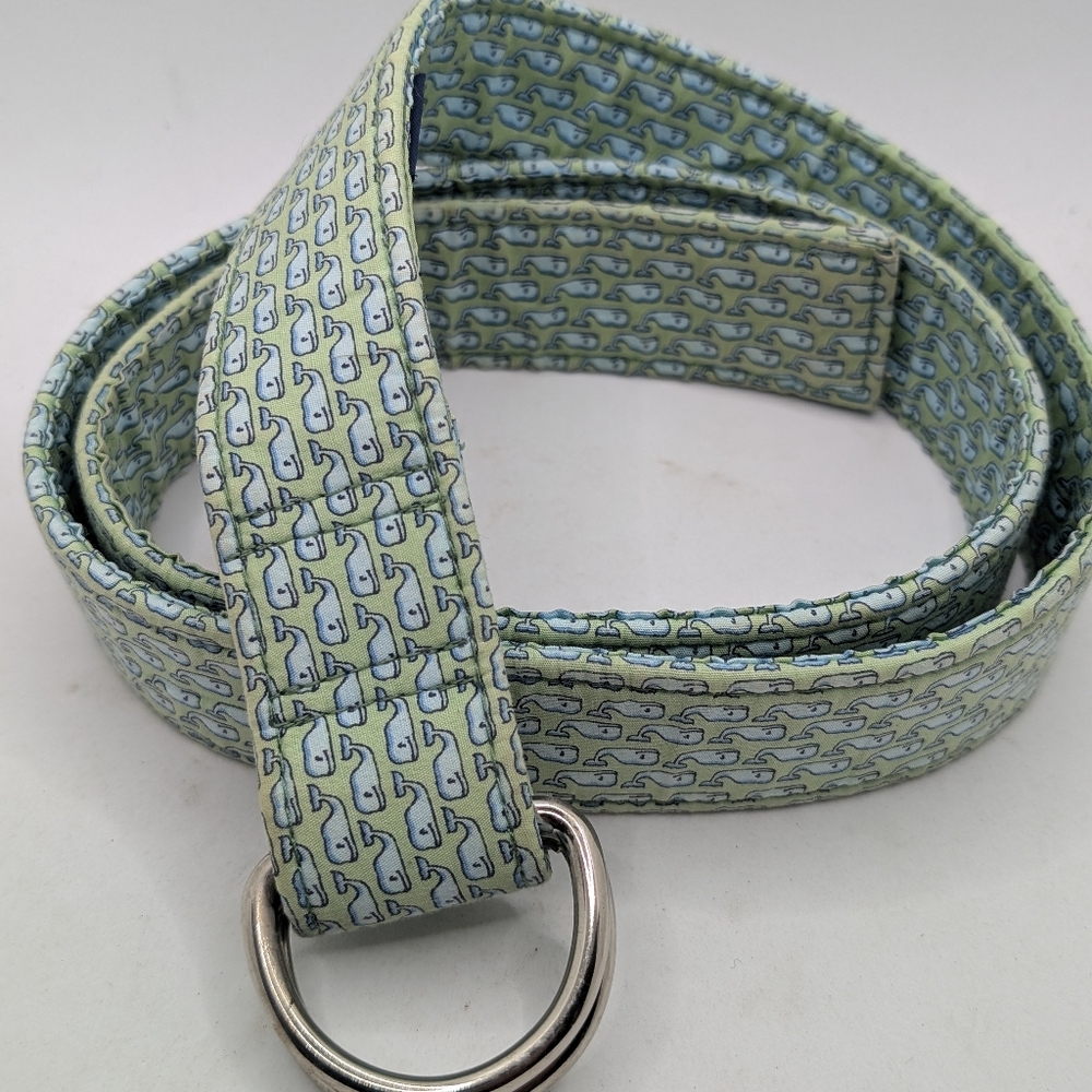 Vineyard Vines Green and‎ Blue Whale Pattern Belt Sz Lg